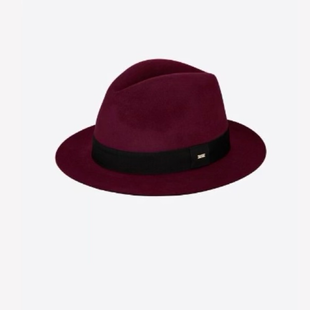 YSL Fedora hat 🎩 in rabbit felt.